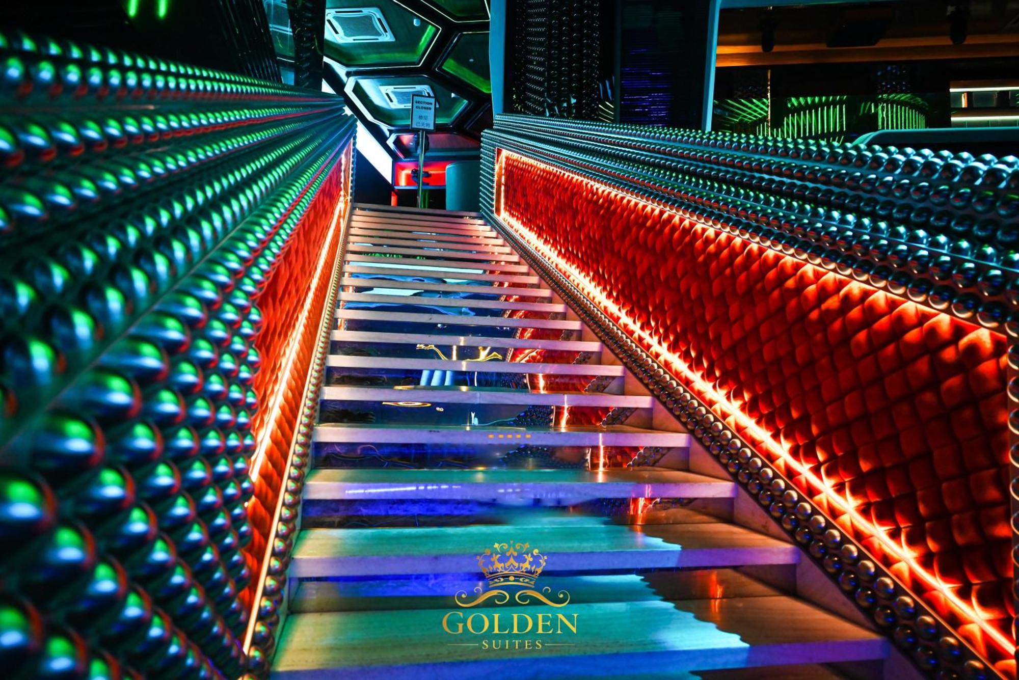 Golden Suites At Platinum Klcc Kuala Lumpur Eksteriør billede