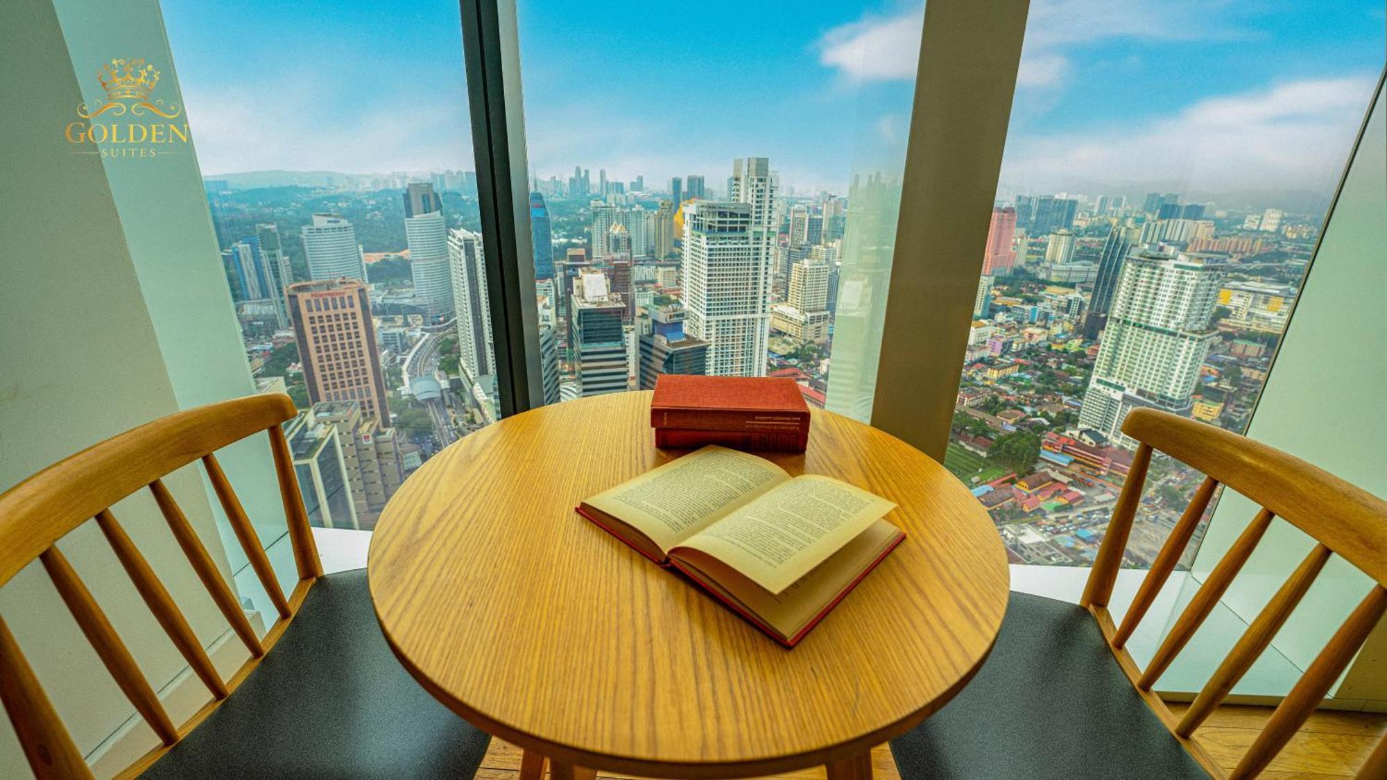 Golden Suites At Platinum Klcc Kuala Lumpur Eksteriør billede